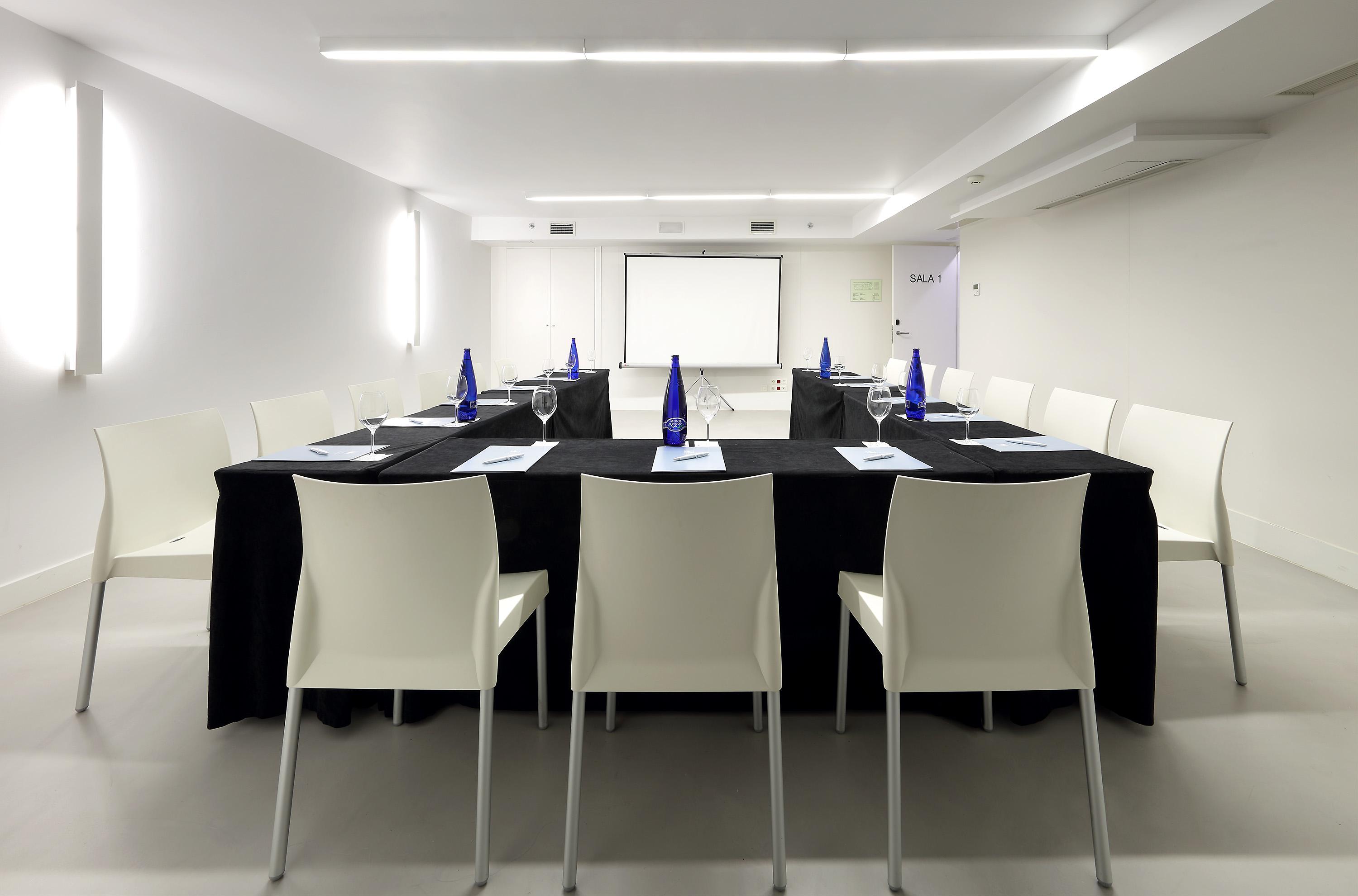 Eurostars Central Madrid Bagian luar foto